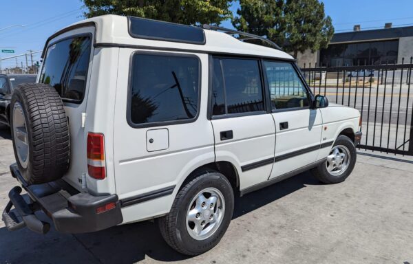 LAND ROVER DISCOVERY (1997)